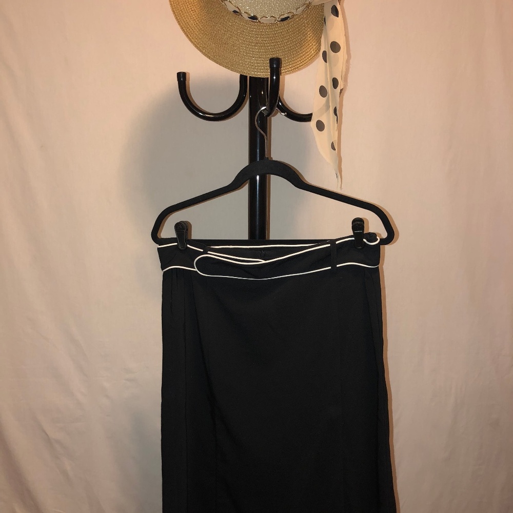 Jonathan Martin Belted Skirt Size 12
